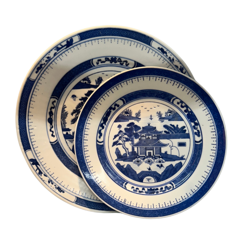 Blue Willow Dessert Plate Set - Image 3